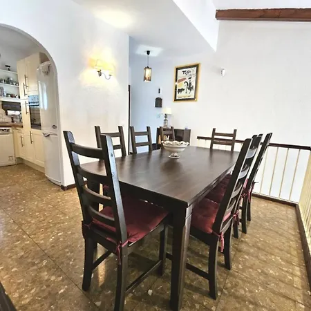 Con Piscina En - Pass The Keys Марбелья