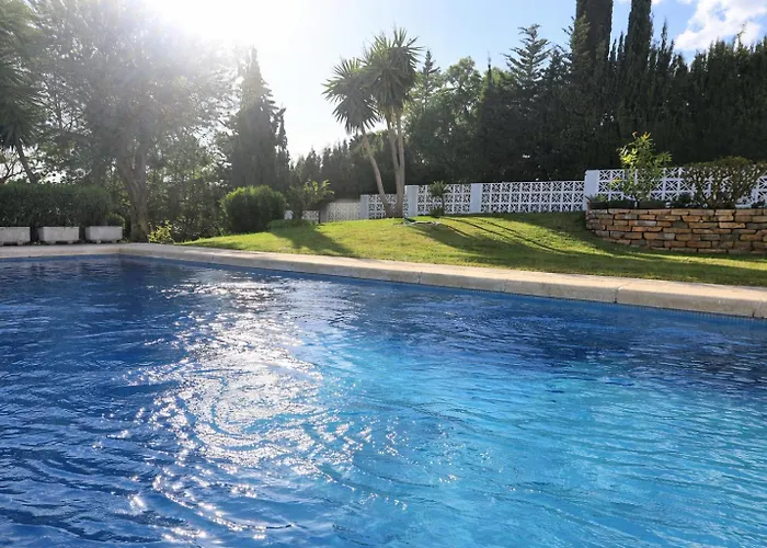 Vakantiehuis Con Piscina En - Pass The Keys *