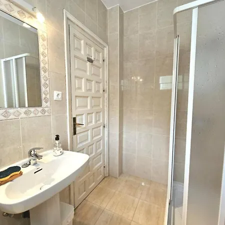 Semesterbostad Con Piscina En - Pass The Keys Marbella